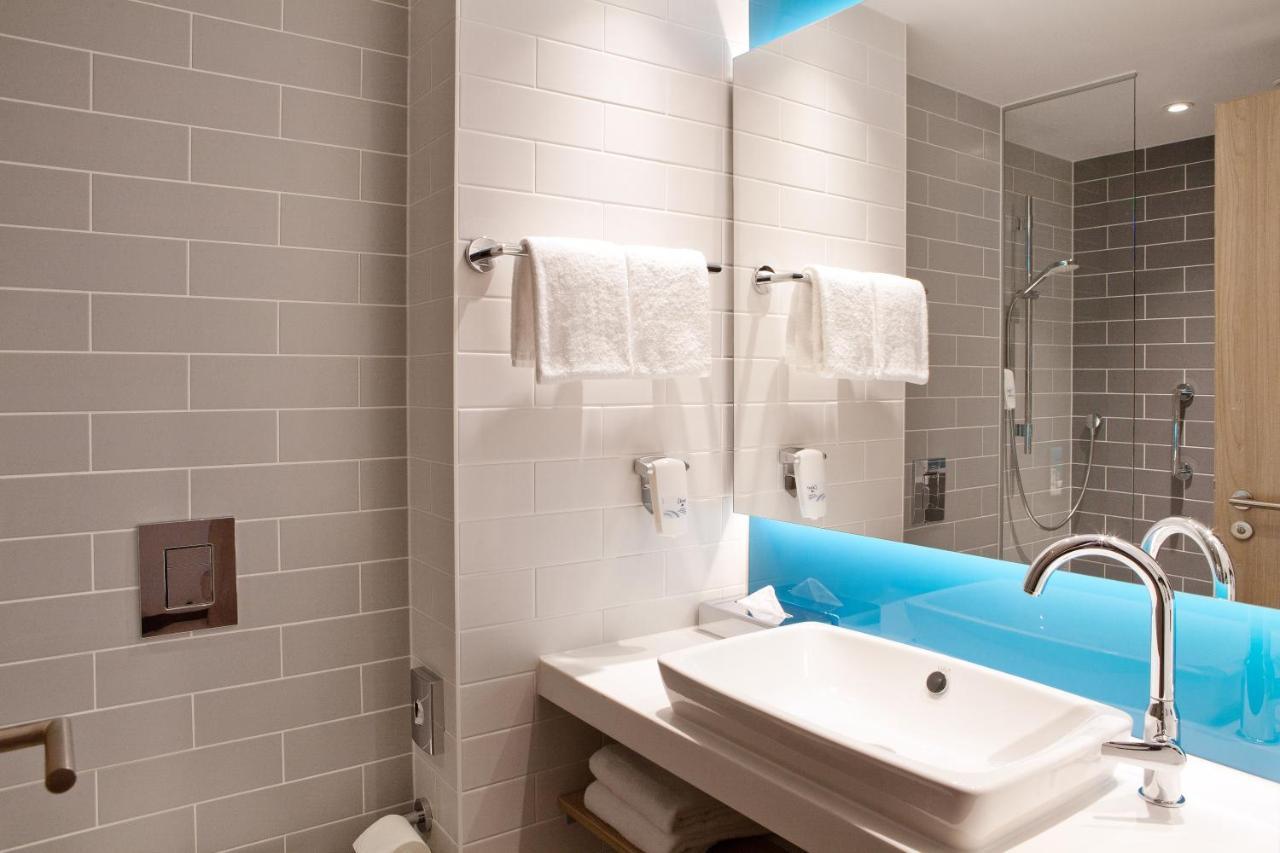Holiday Inn Express Munich - Olching By Ihg Екстериор снимка