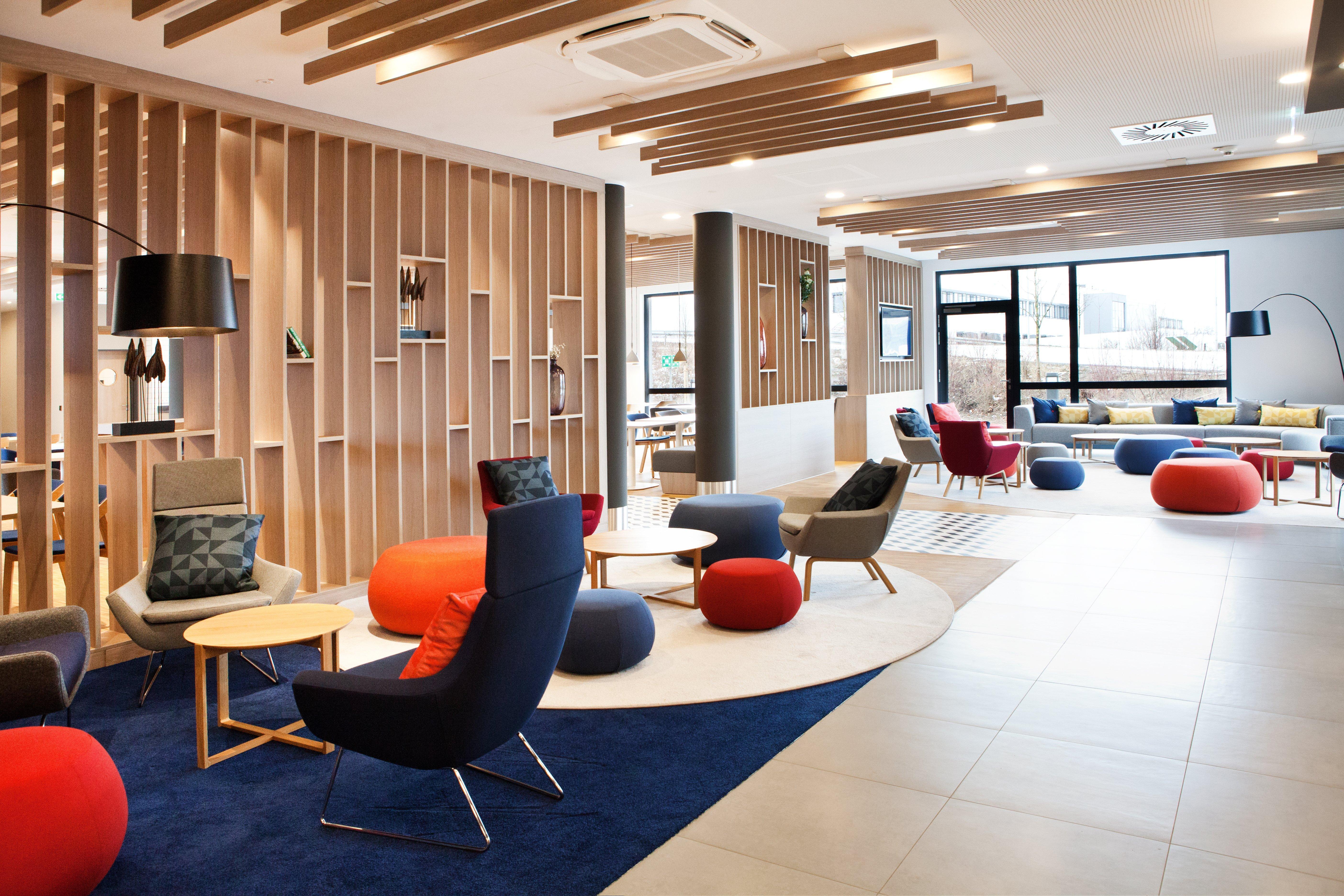 Holiday Inn Express Munich - Olching By Ihg Екстериор снимка