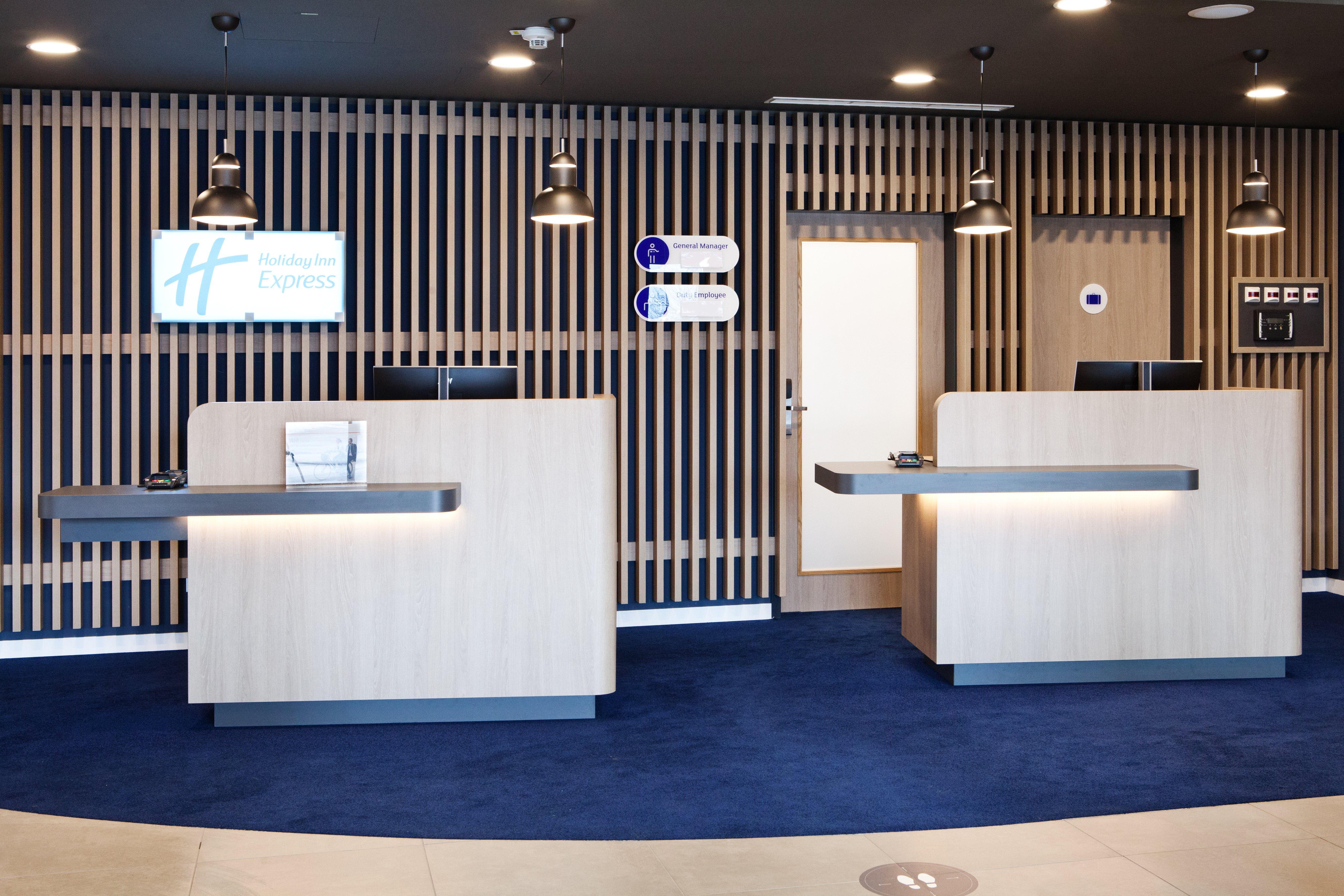 Holiday Inn Express Munich - Olching By Ihg Екстериор снимка